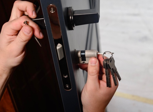 Locksmith Airdrie